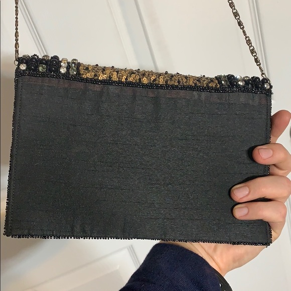 Hand beaded bag - Picture 4 of 7